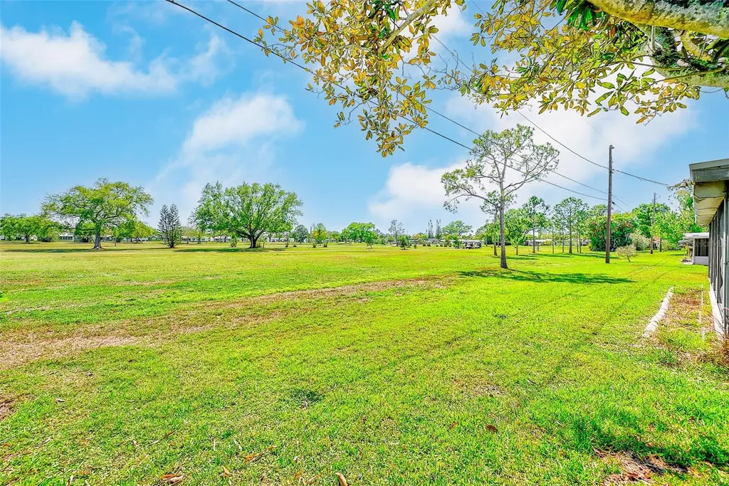 4192 96th Avenue N Pinellas Park FL 33782