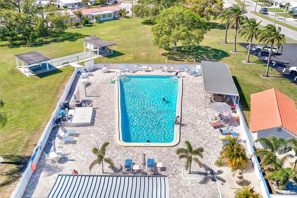 4192 96th Avenue N Pinellas Park FL 33782