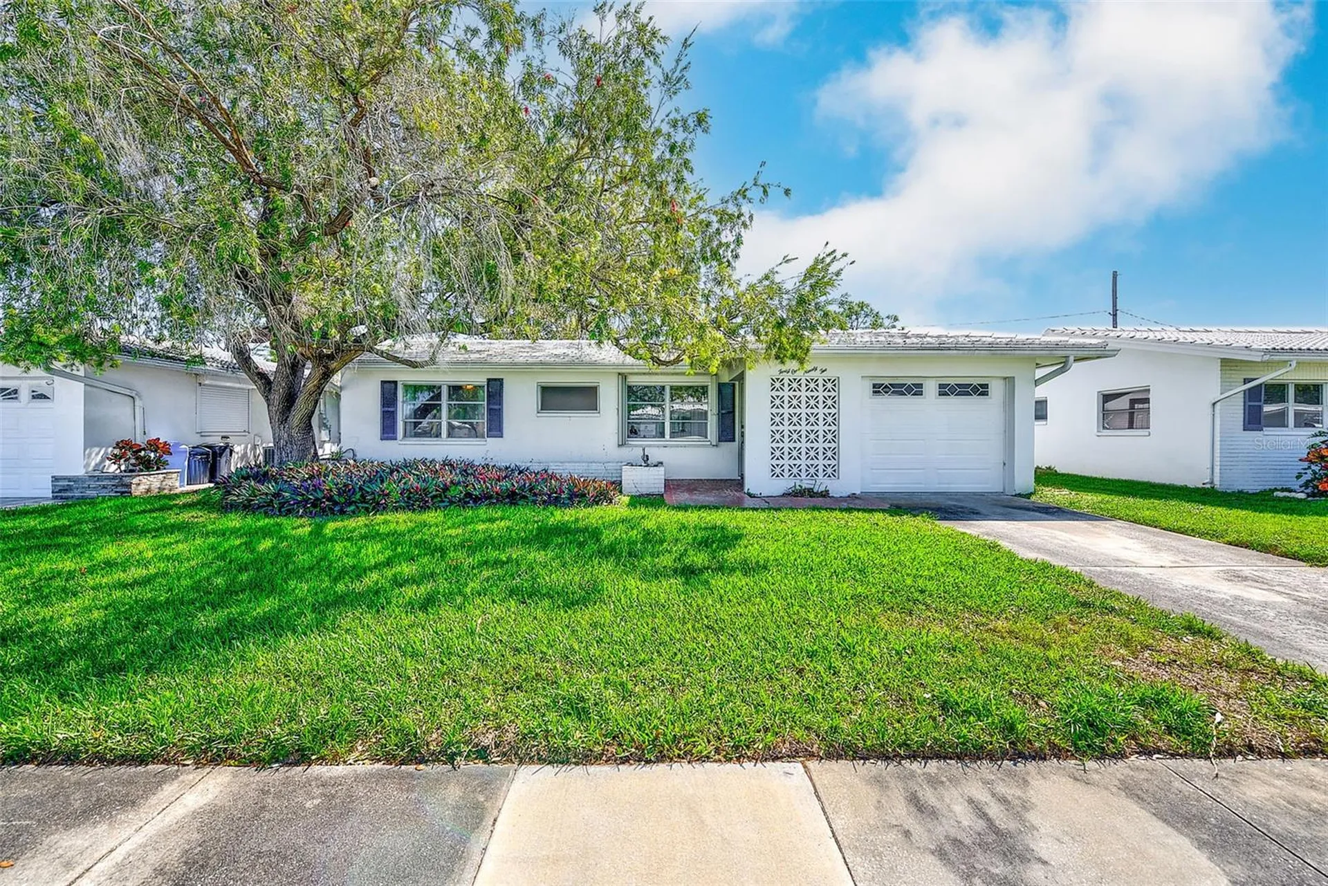 4192 96th Avenue N Pinellas Park FL 33782