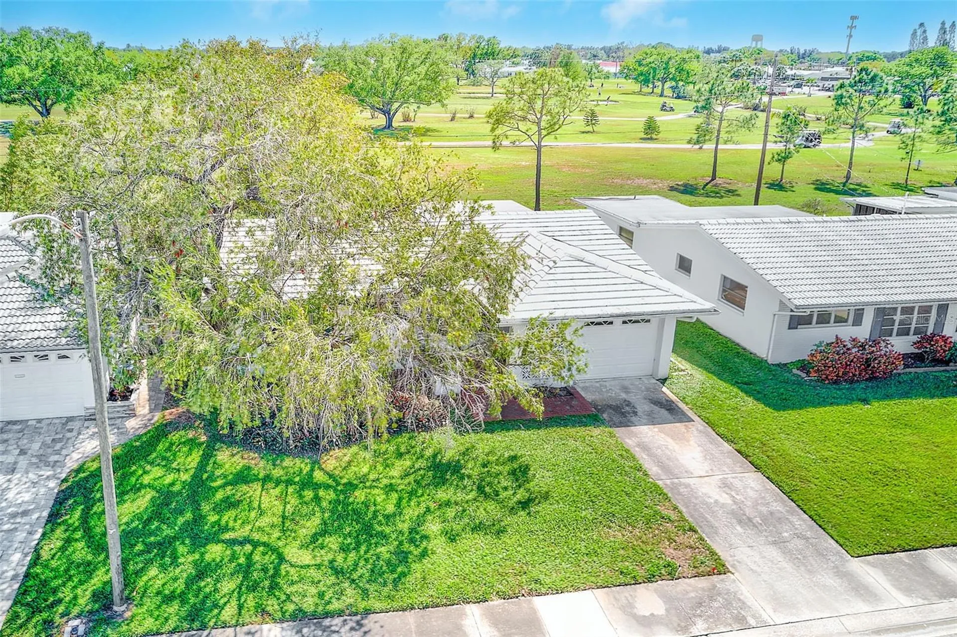 4192 96th Avenue N Pinellas Park FL 33782