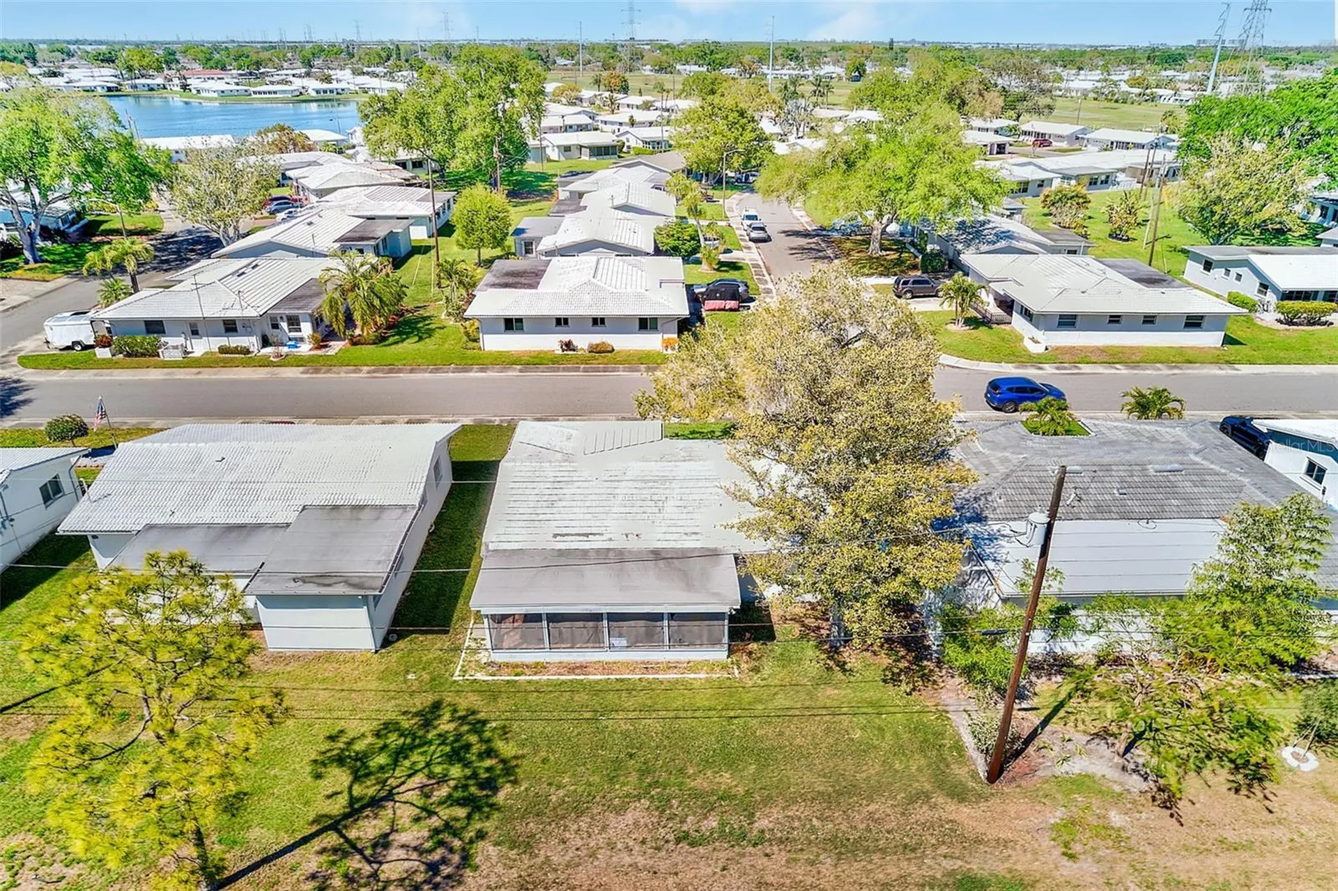 4192 96th Avenue N Pinellas Park FL 33782