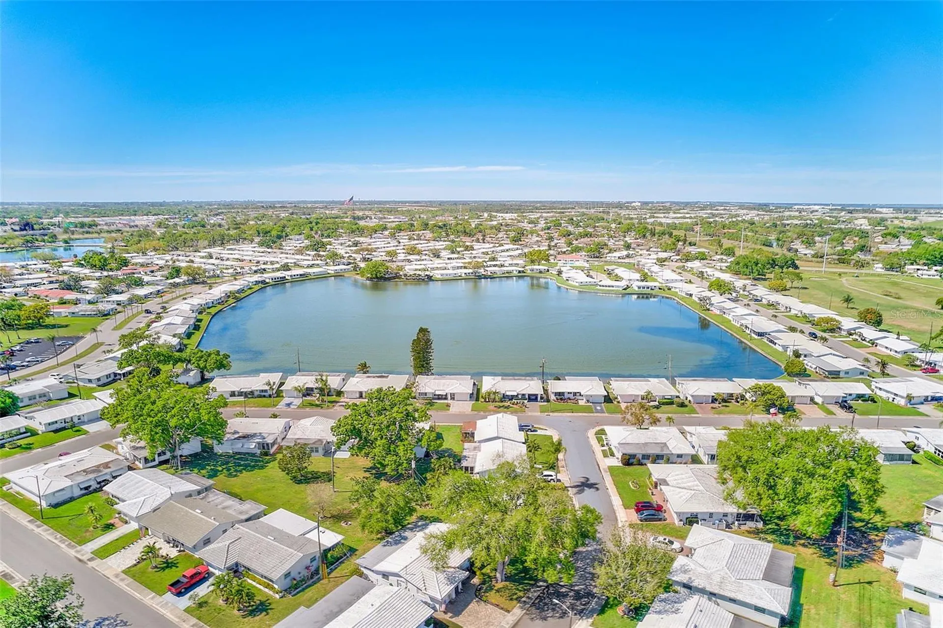 4192 96th Avenue N Pinellas Park FL 33782