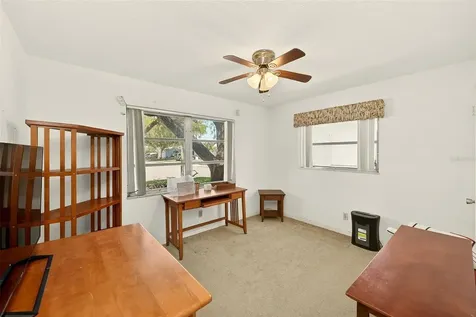 4192 96th Avenue N Pinellas Park FL 33782