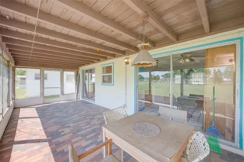 4192 96th Avenue N Pinellas Park FL 33782