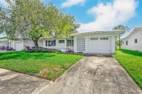 4192 96th Avenue N Pinellas Park FL 33782