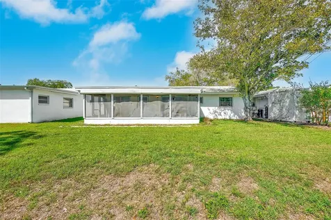 4192 96th Avenue N Pinellas Park FL 33782