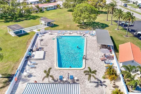 4192 96th Avenue N Pinellas Park FL 33782