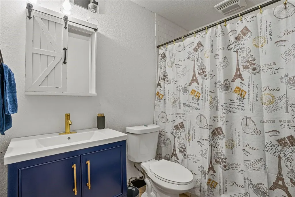 1185 S Shade Avenue Sarasota FL 34237