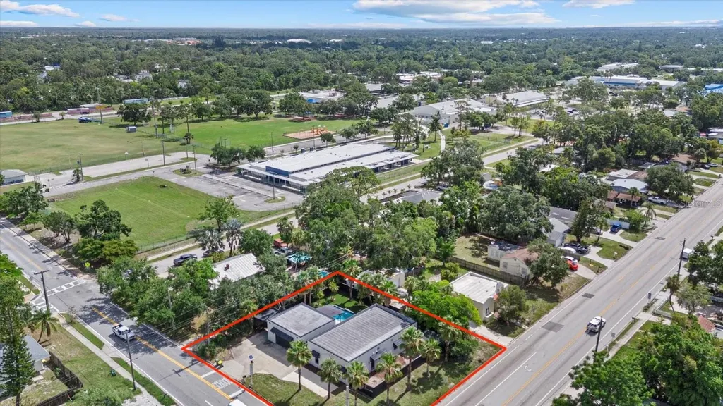1185 S Shade Avenue Sarasota FL 34237