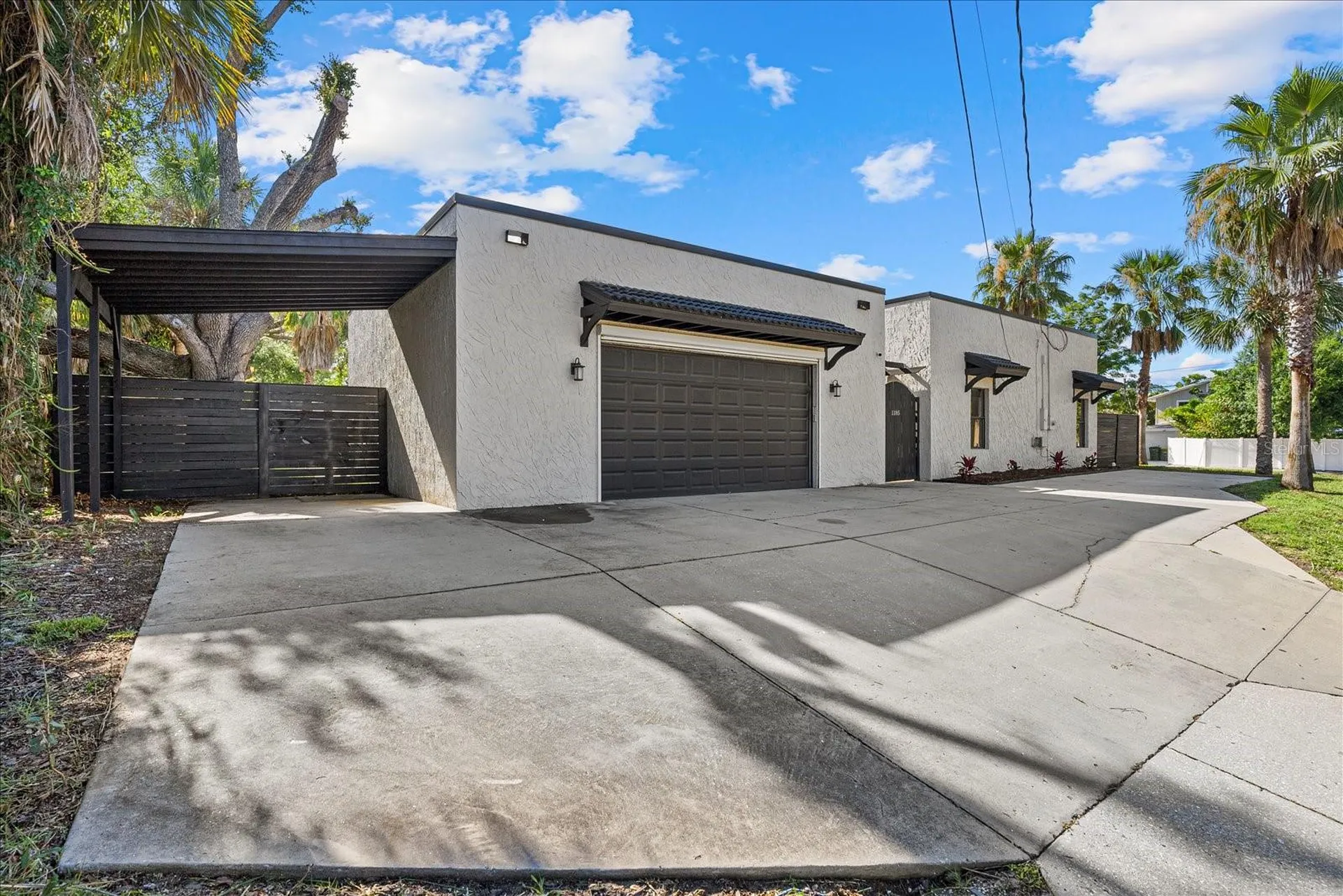 1185 S Shade Avenue Sarasota FL 34237