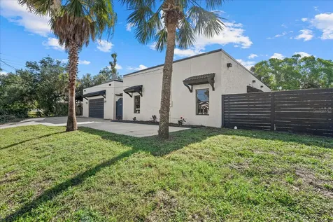 1185 S Shade Avenue Sarasota FL 34237