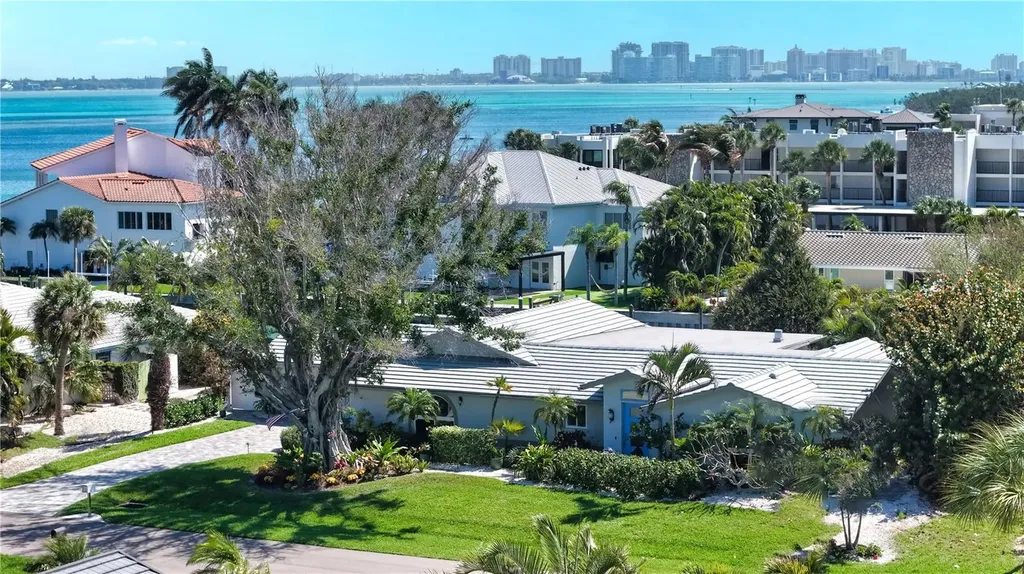 536 Ketch Lane Longboat Key FL 34228