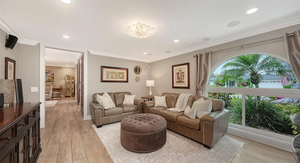 536 Ketch Lane Longboat Key FL 34228