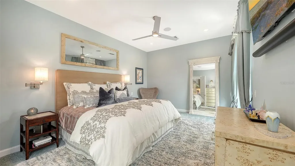 536 Ketch Lane Longboat Key FL 34228