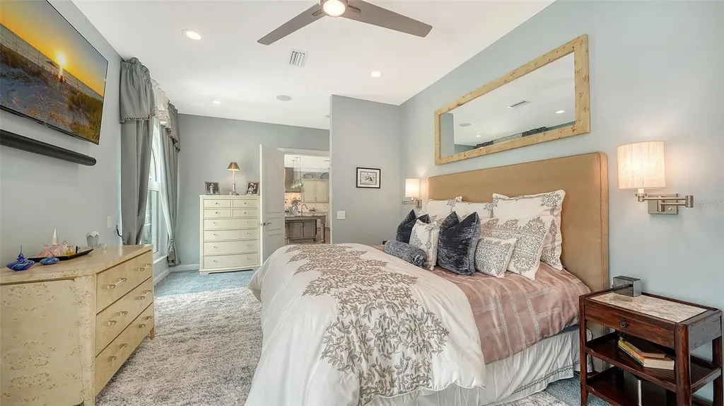 536 Ketch Lane Longboat Key FL 34228