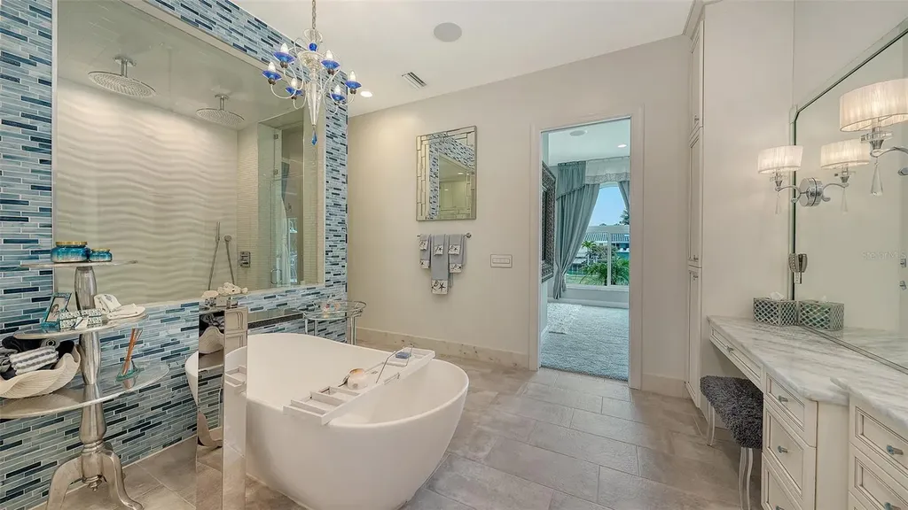 536 Ketch Lane Longboat Key FL 34228