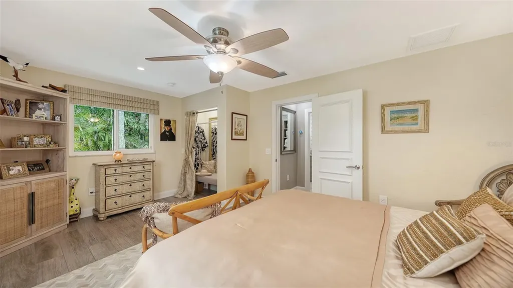 536 Ketch Lane Longboat Key FL 34228