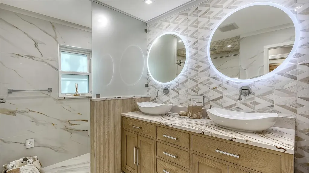 536 Ketch Lane Longboat Key FL 34228