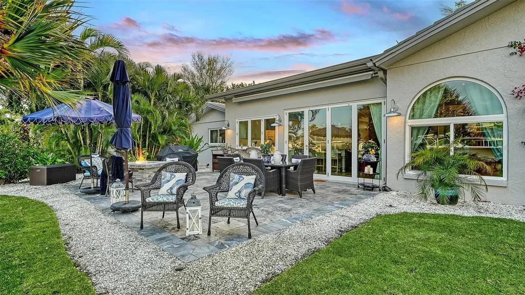 536 Ketch Lane Longboat Key FL 34228