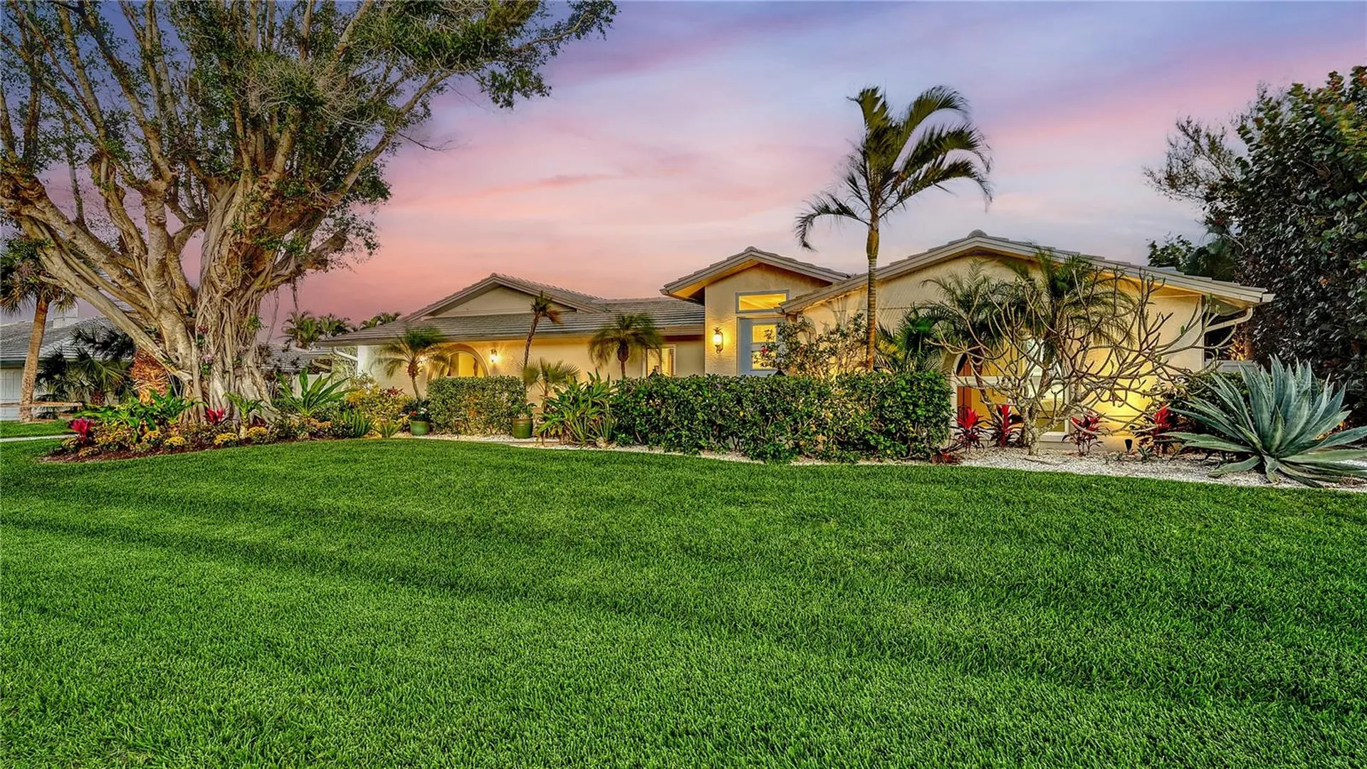 536 Ketch Lane Longboat Key FL 34228