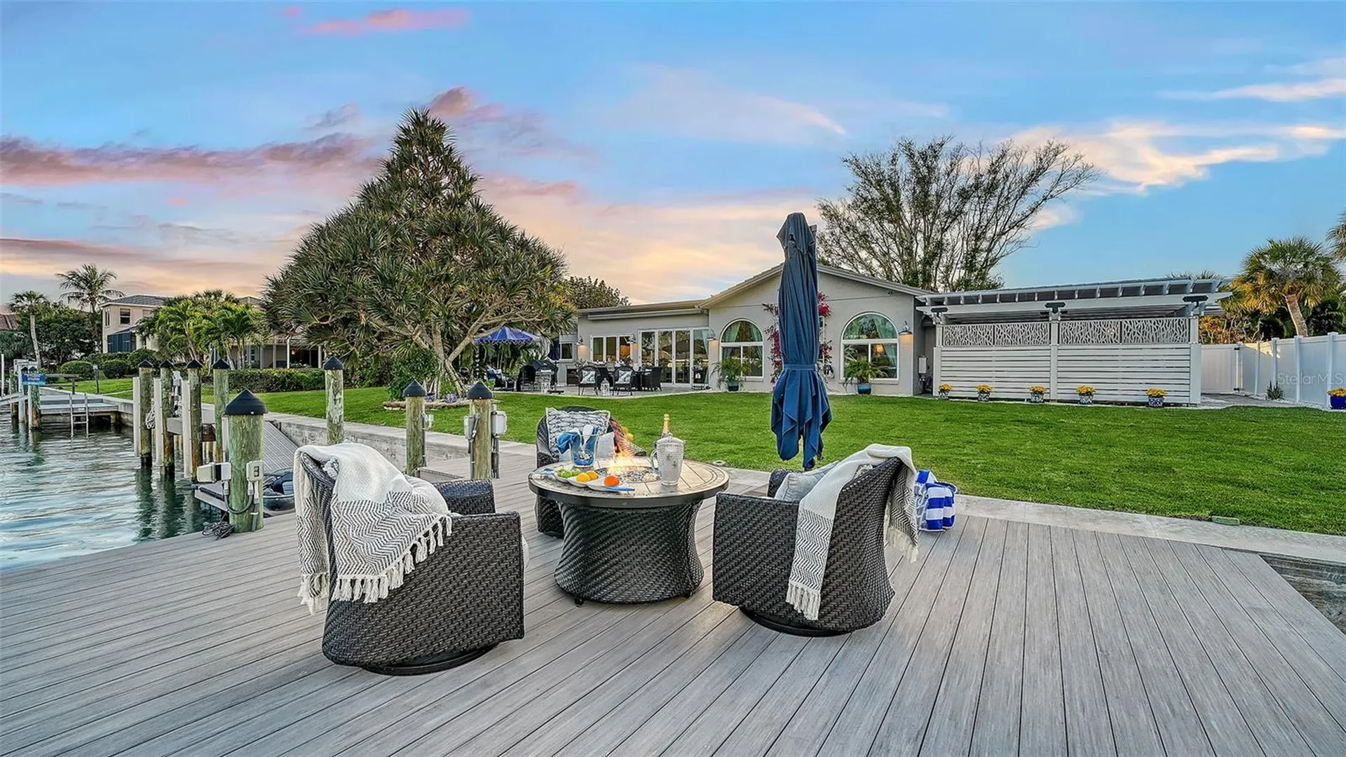 536 Ketch Lane Longboat Key FL 34228