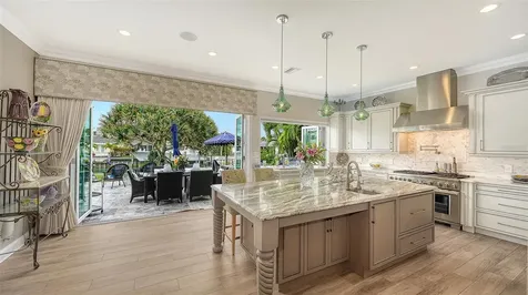 536 Ketch Lane Longboat Key FL 34228