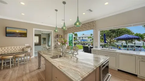 536 Ketch Lane Longboat Key FL 34228