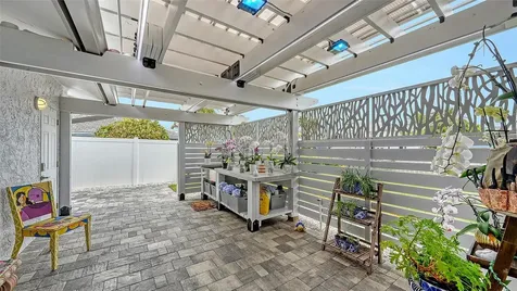 536 Ketch Lane Longboat Key FL 34228