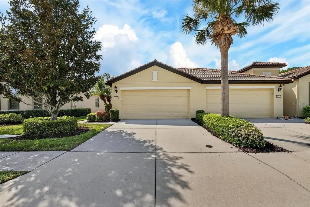 5537 Sunset Falls Drive Apollo Beach FL 33572