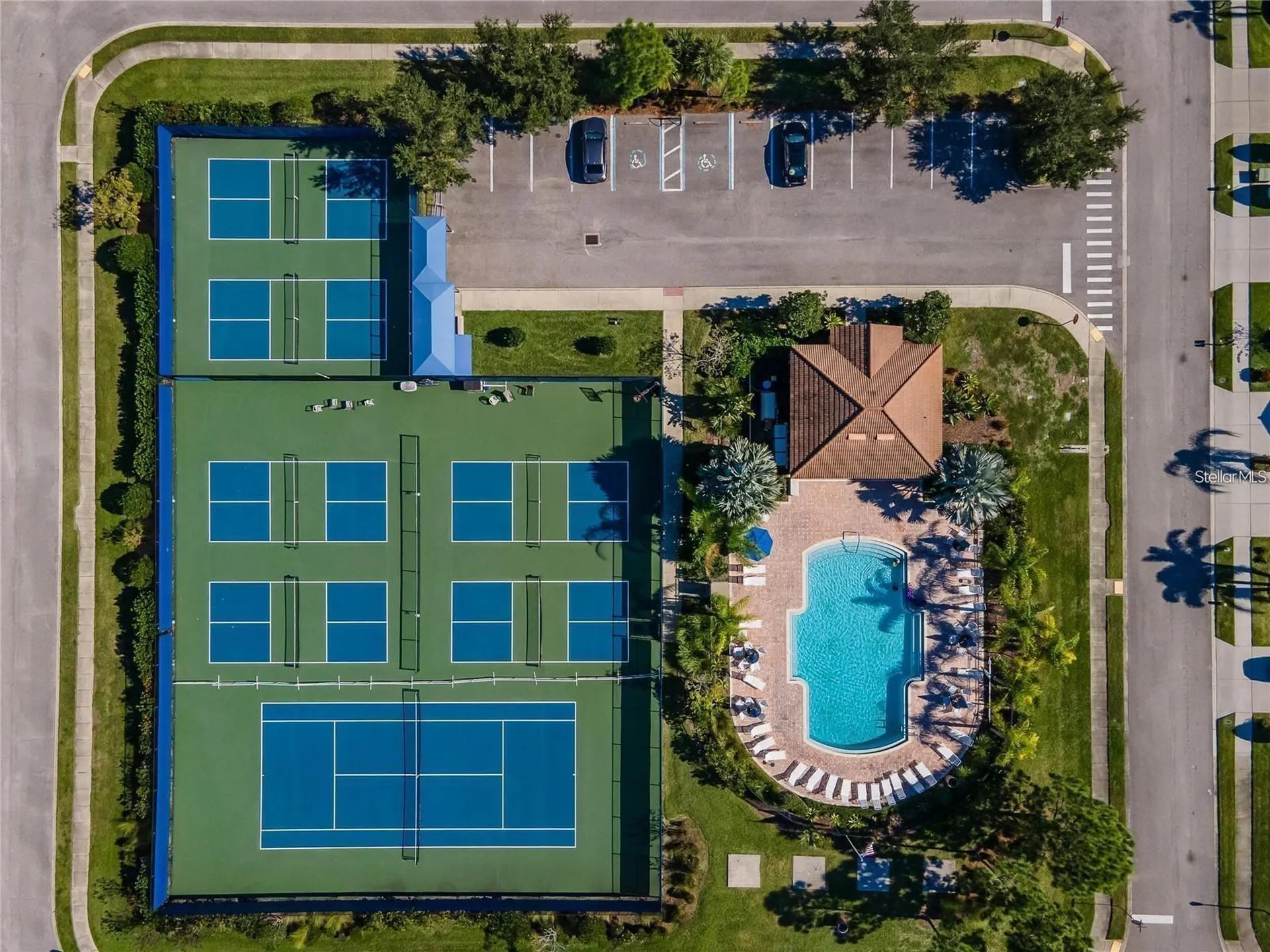 5537 Sunset Falls Drive Apollo Beach FL 33572