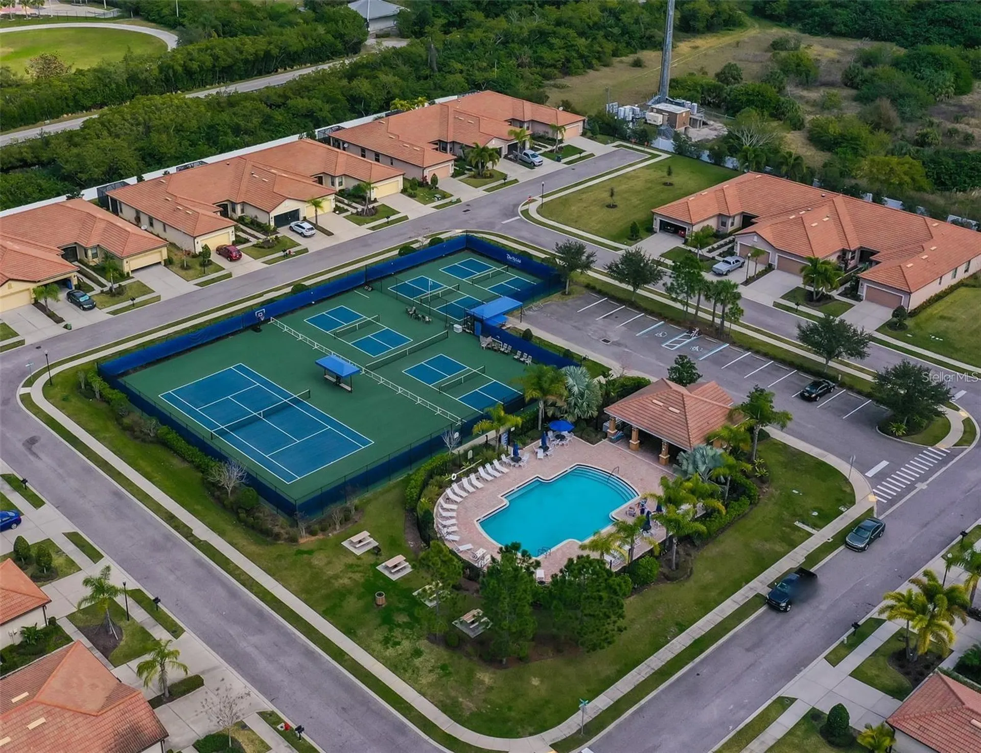 5537 Sunset Falls Drive Apollo Beach FL 33572