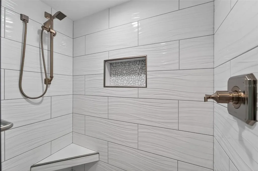 803 Bayport Way Longboat Key FL 34228