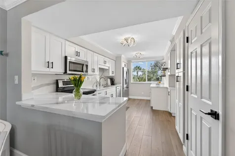 803 Bayport Way Longboat Key FL 34228