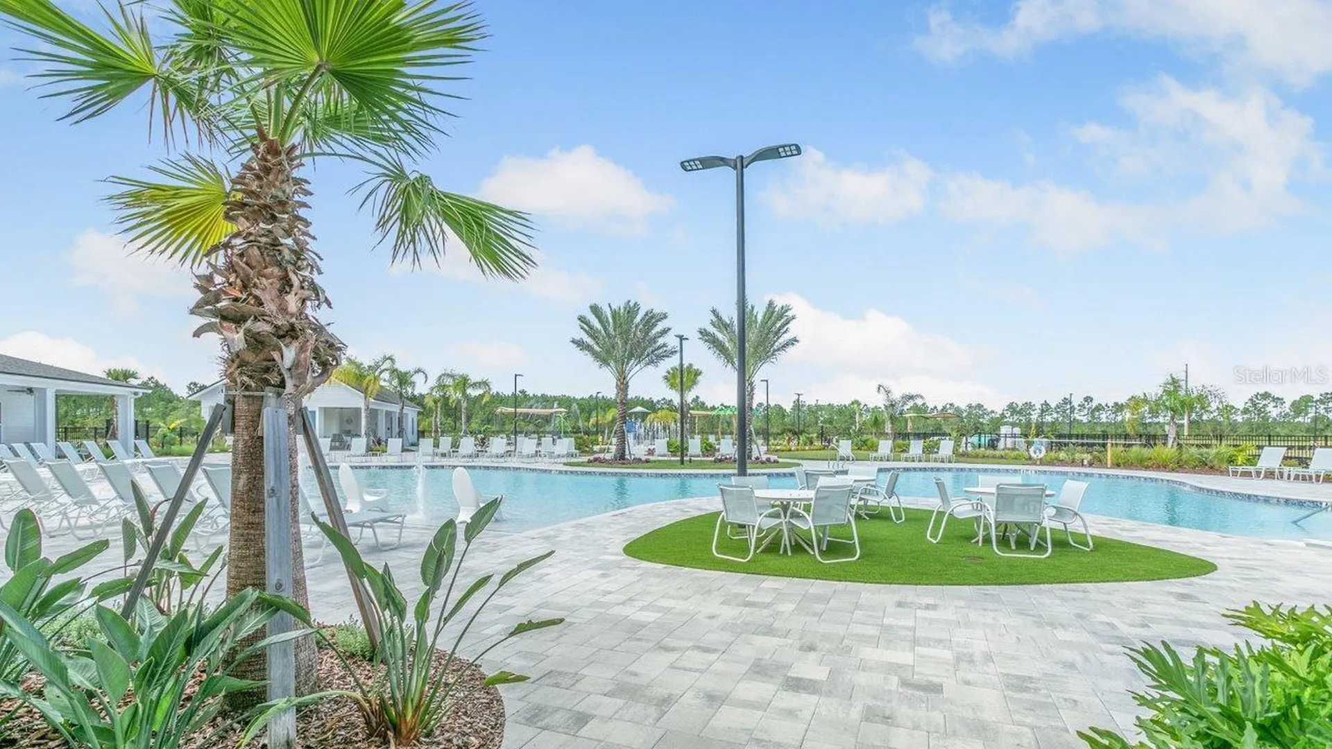 1 Oakleaf Court Palm Coast FL 32137