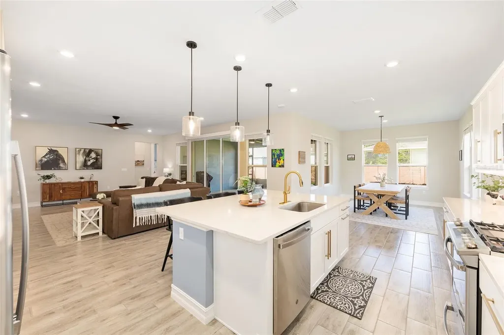 4342 NW 55th Court Ocala FL 34482