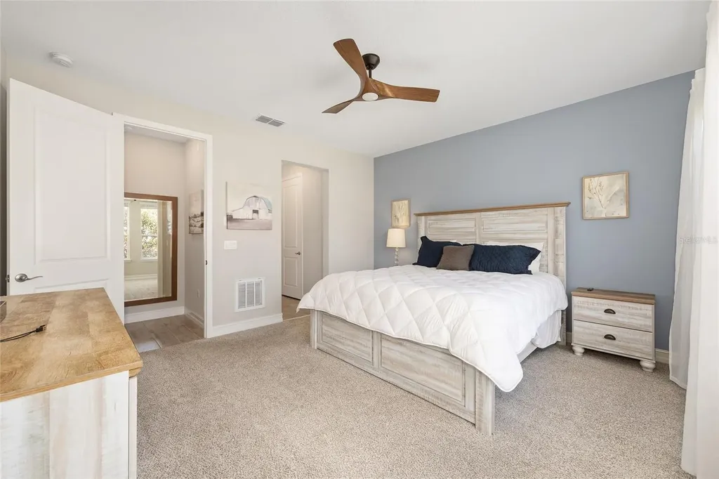 4342 NW 55th Court Ocala FL 34482