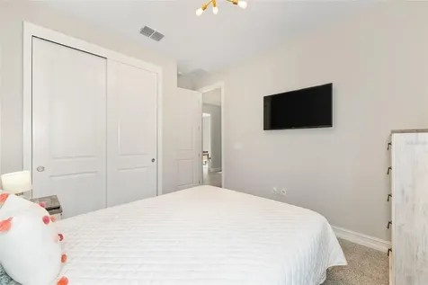 4342 NW 55th Court Ocala FL 34482