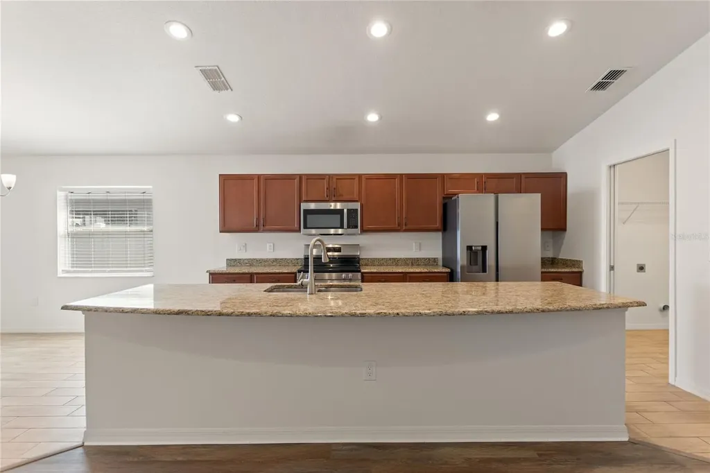2009 Danes Court Lakeland FL 33810