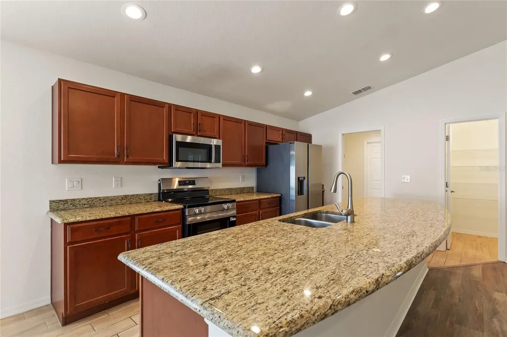 2009 Danes Court Lakeland FL 33810