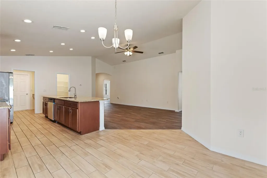 2009 Danes Court Lakeland FL 33810