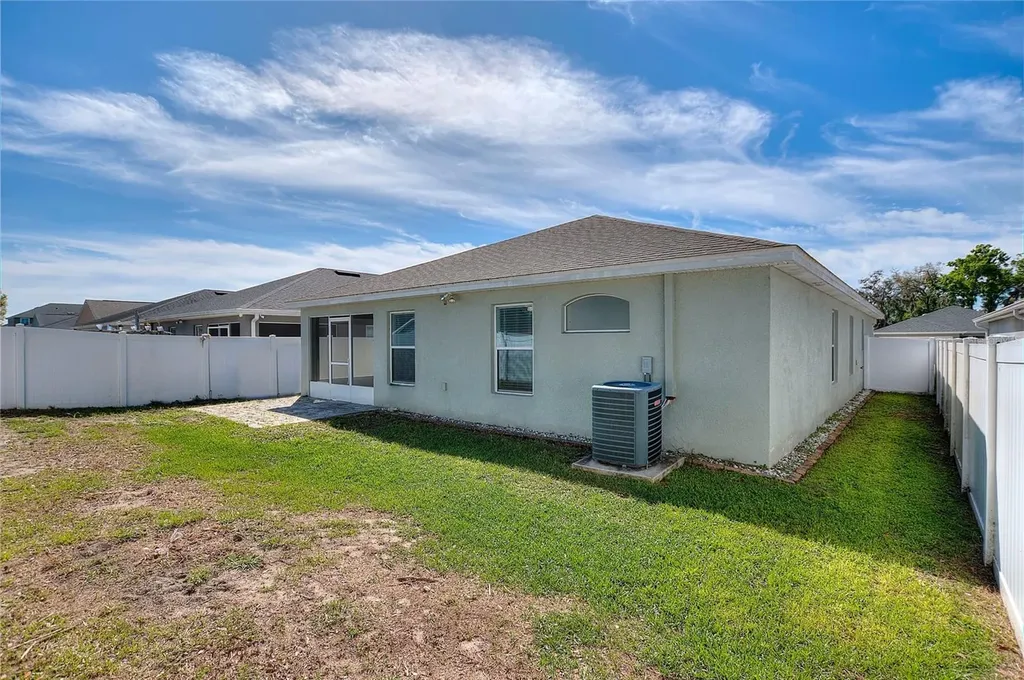 2009 Danes Court Lakeland FL 33810
