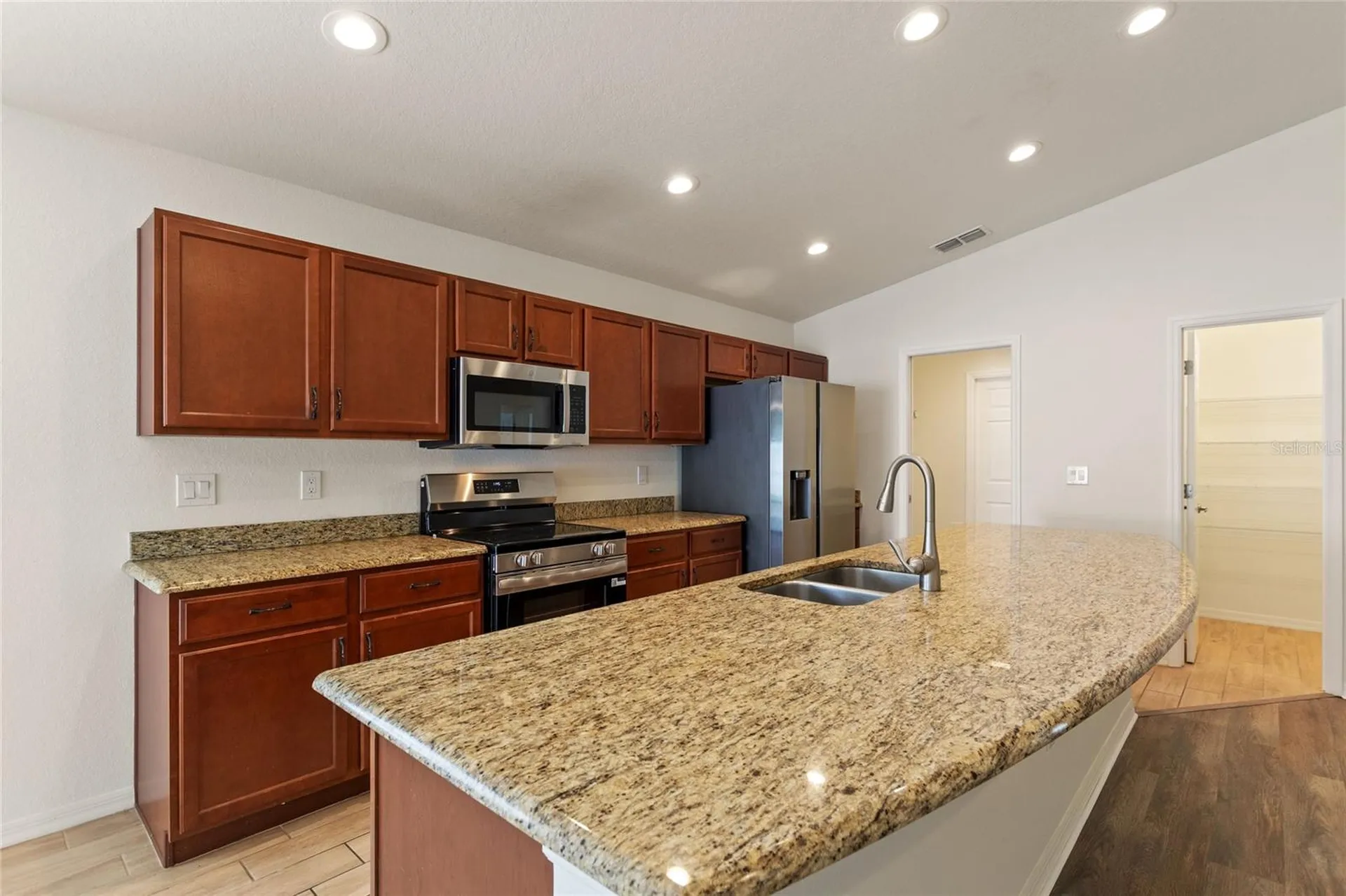 2009 Danes Court Lakeland FL 33810