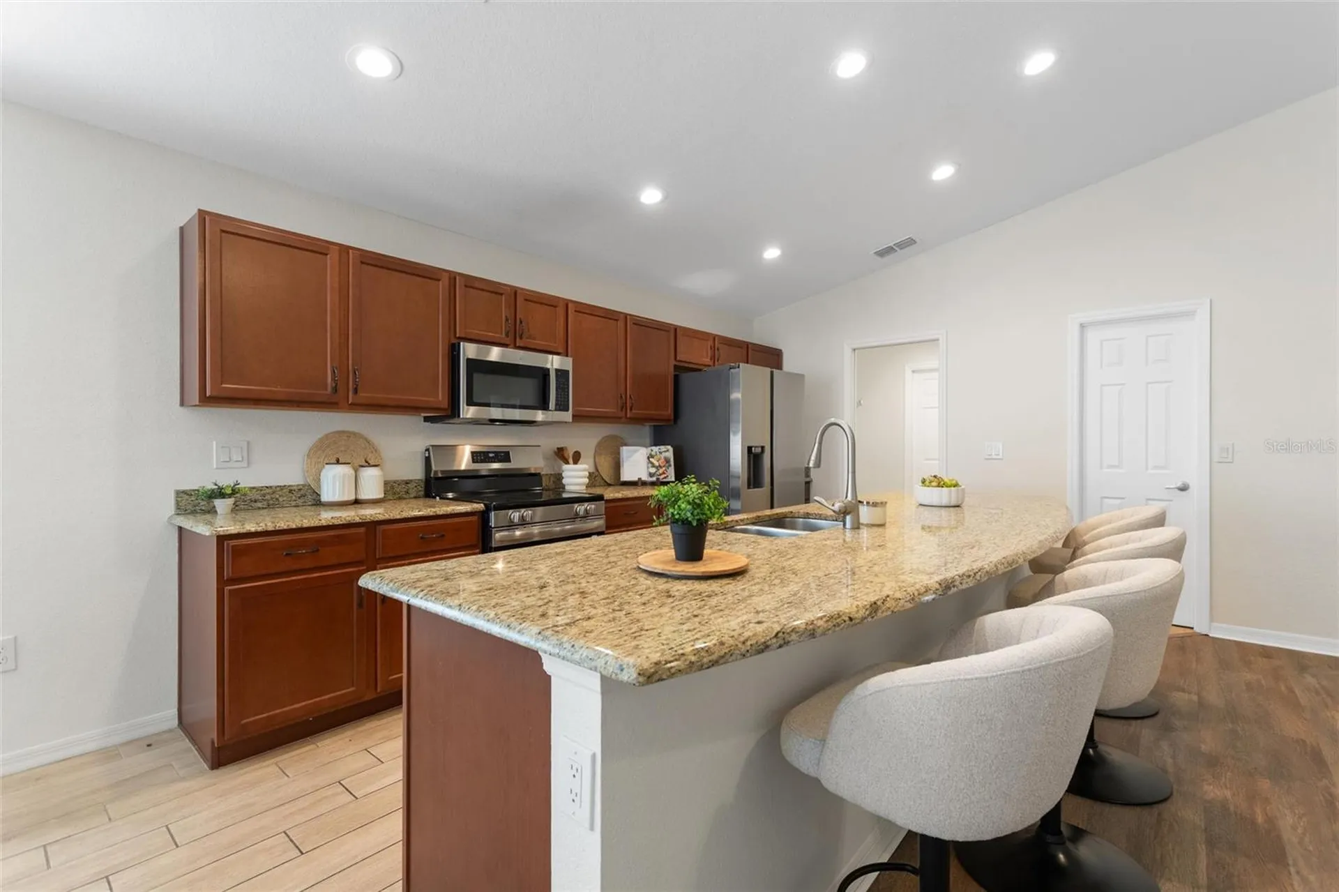 2009 Danes Court Lakeland FL 33810