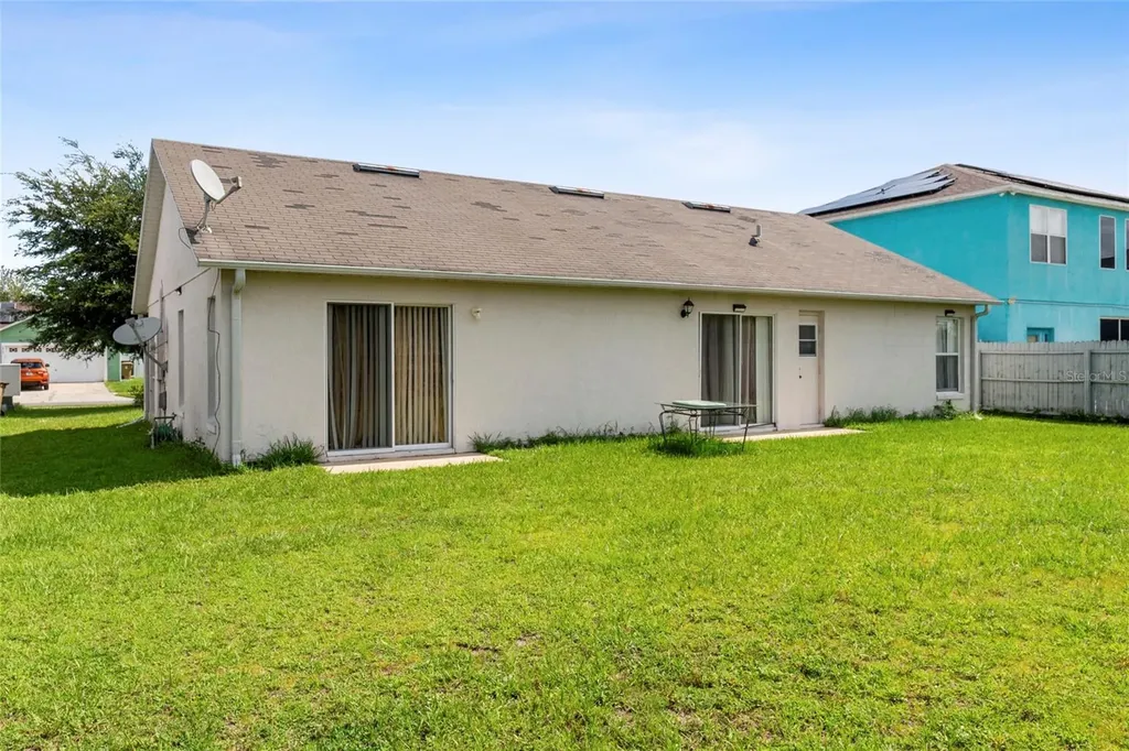 2419 Willow Tree Lane Kissimmee FL 34758