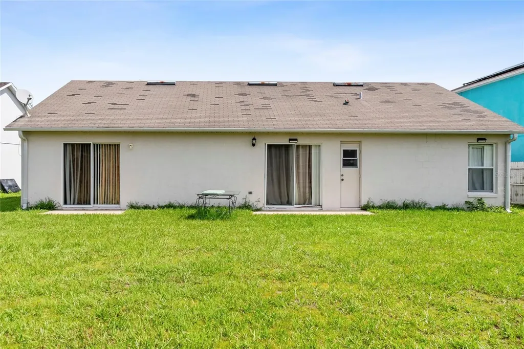 2419 Willow Tree Lane Kissimmee FL 34758