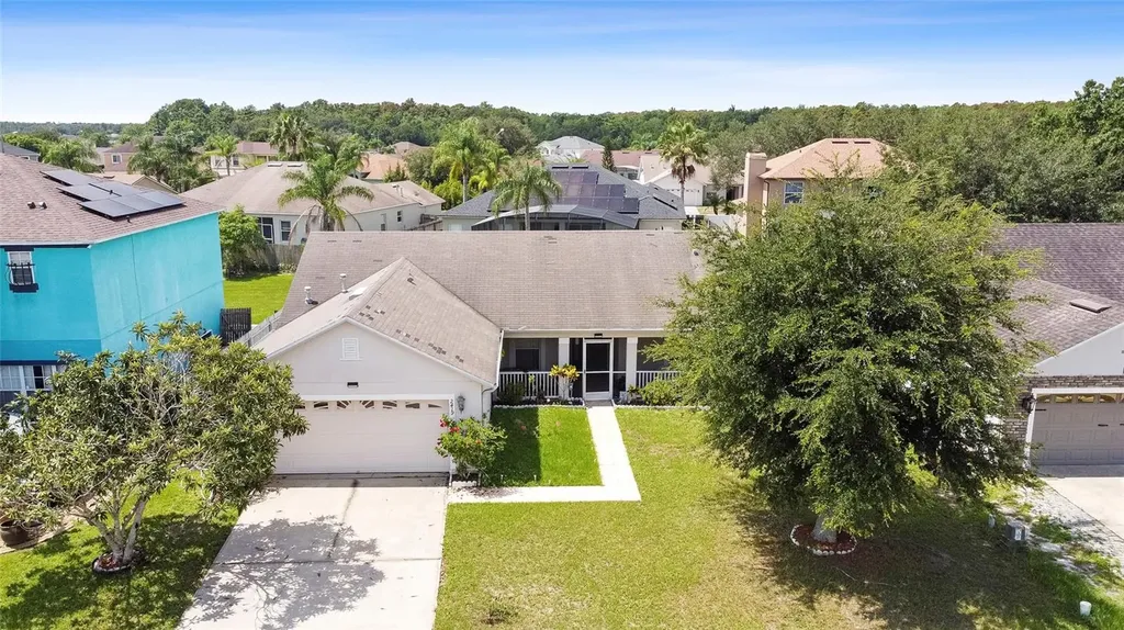 2419 Willow Tree Lane Kissimmee FL 34758