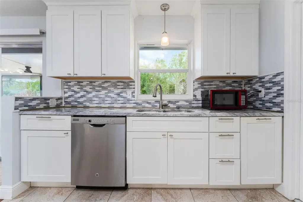 5067 Black Birch Trail Mulberry FL 33860