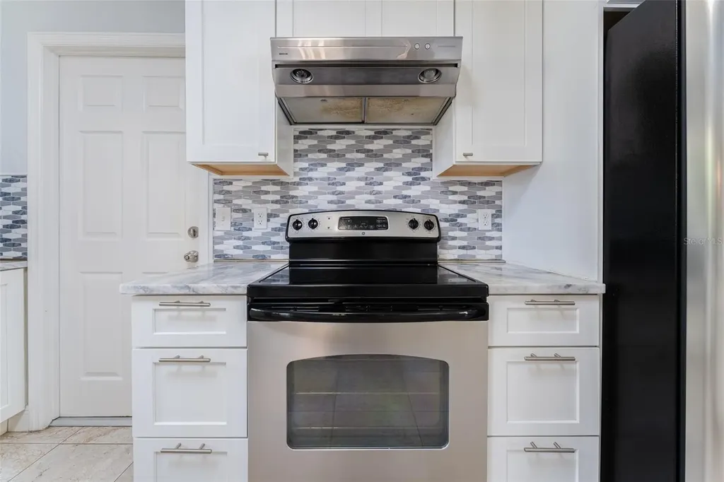 5067 Black Birch Trail Mulberry FL 33860
