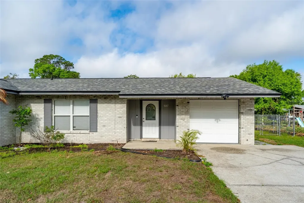 5067 Black Birch Trail Mulberry FL 33860