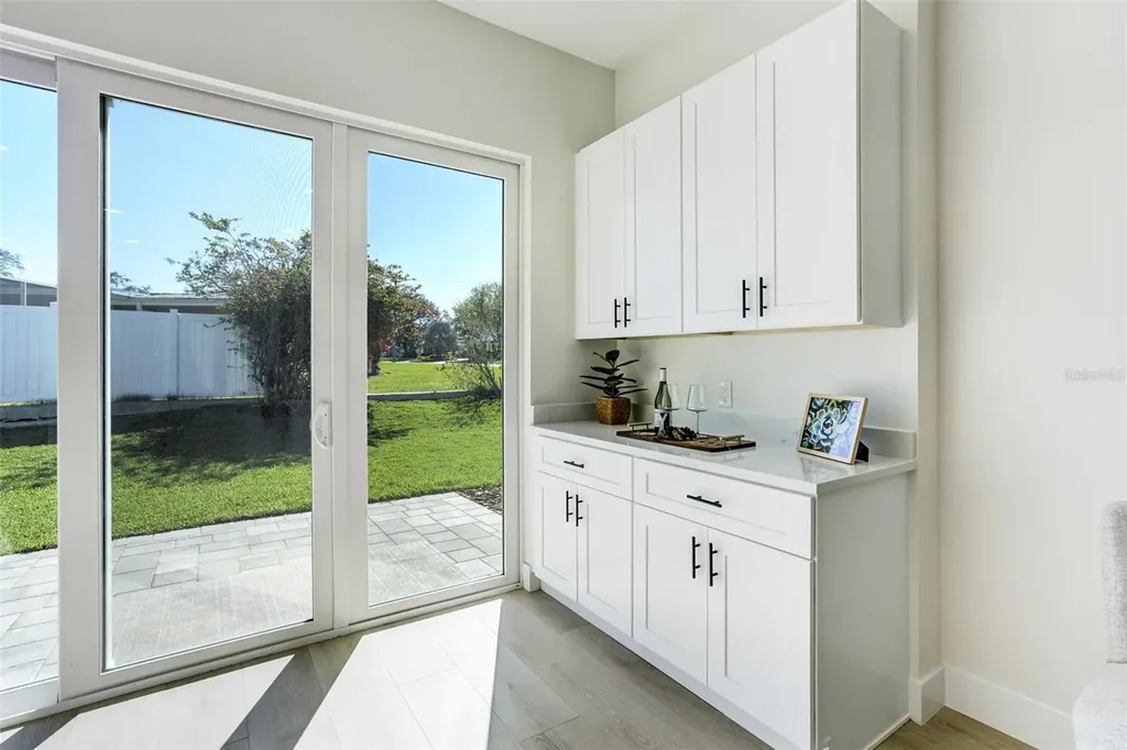 319 Cedar Lane Largo FL 33770